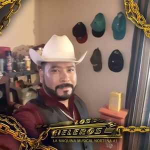 Meet your Posher, Gerardo